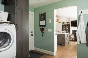 mudroom and kitchen to generate home remodeling ideas