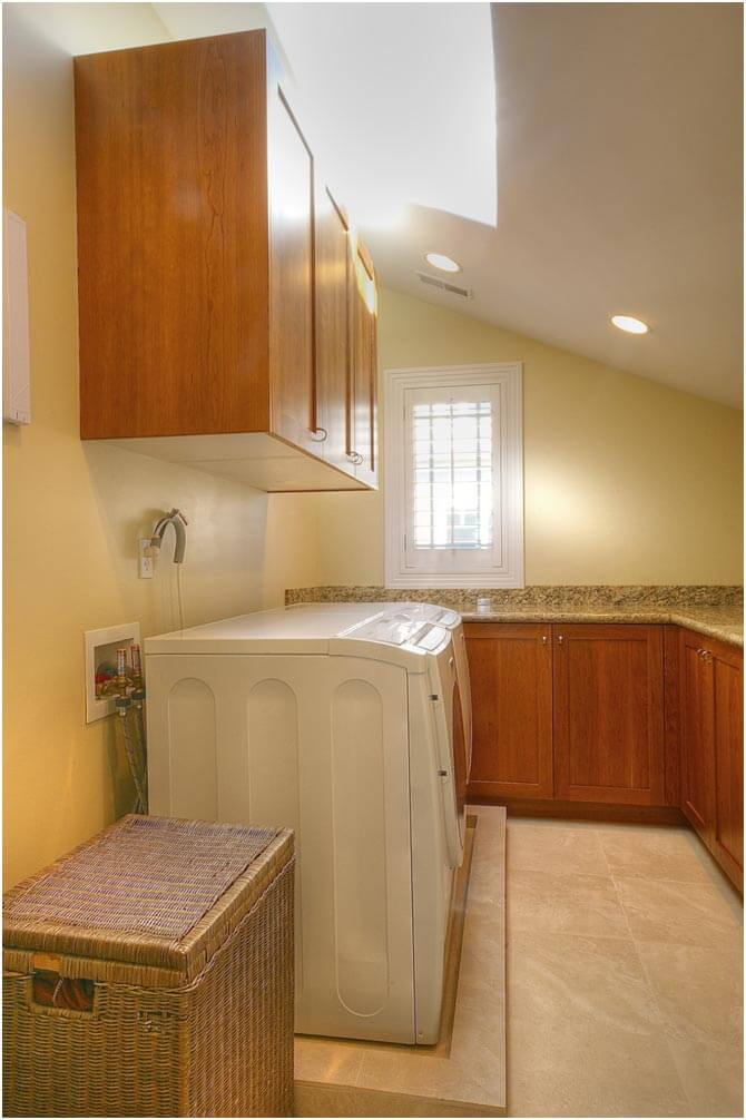 Laundry Room Mudroom Designs | Renovation Design Group