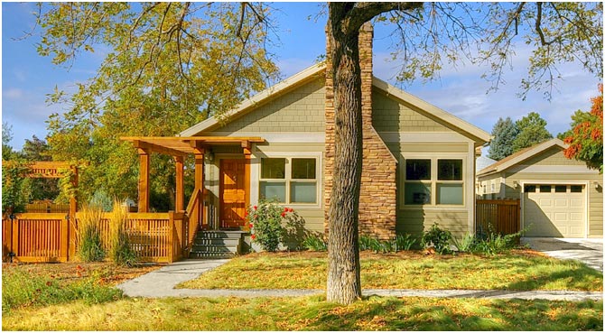 1900 East Cottage