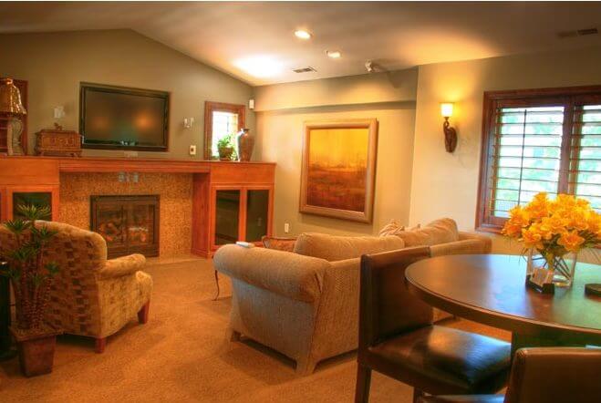 Cottage Home Living Room | Renovation Design Group