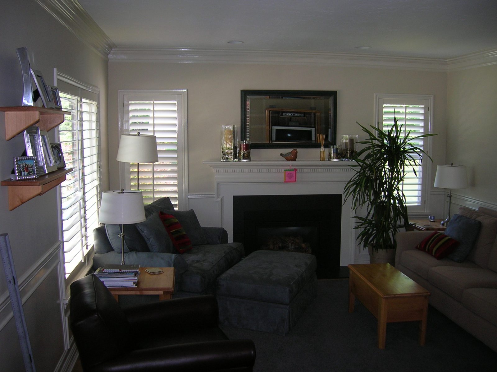 Cape Home Great Room Before | Renovation Design Group