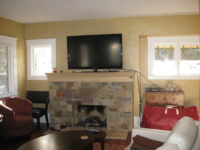 Before salt Lake Living room Remodel | Renovation Deisgn Group