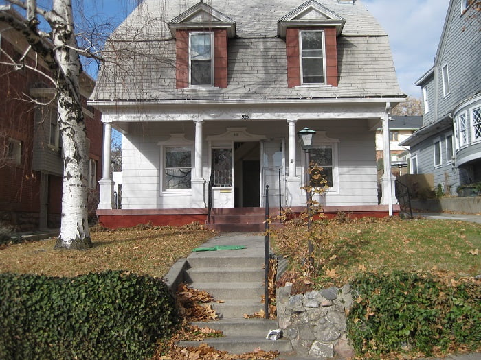 Before_Exterior_Front Exterior_2nd Ave Reconstruction | Renovation Design Group
