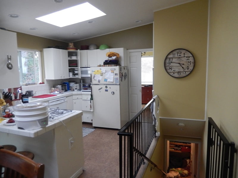 Before_Interior_Kitchen_Before Kitchen Remodel_Mid Century Remodel