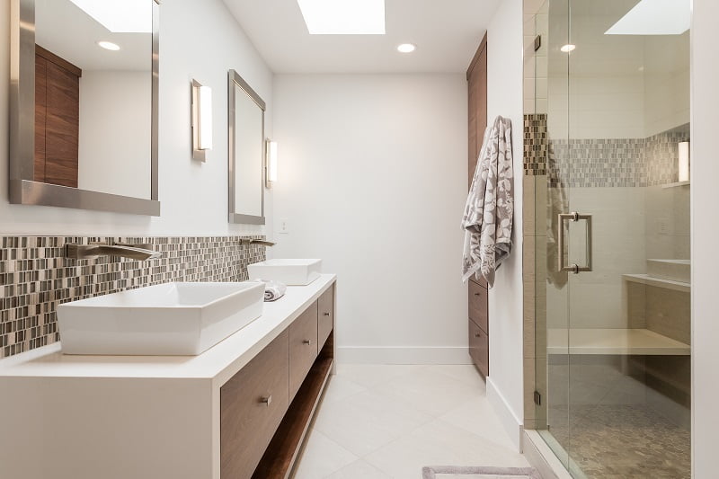 After_Interior_Bathroom_Contemporary Bathroom_1970's Built Home | Renovation Design Group