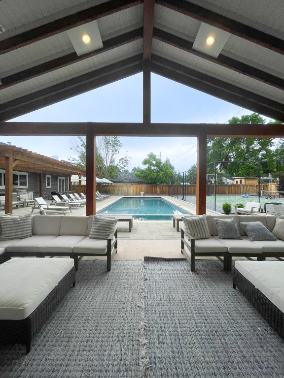 Pool covered patio