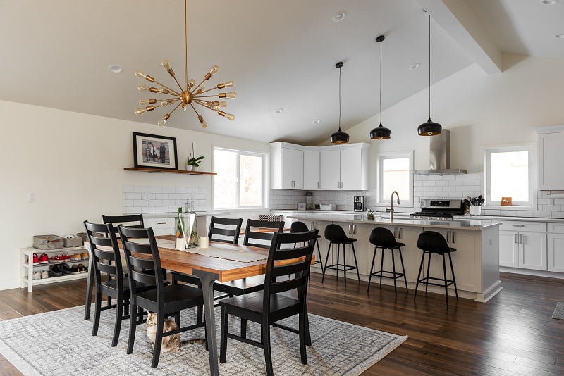 4100 Mid-Century Modern