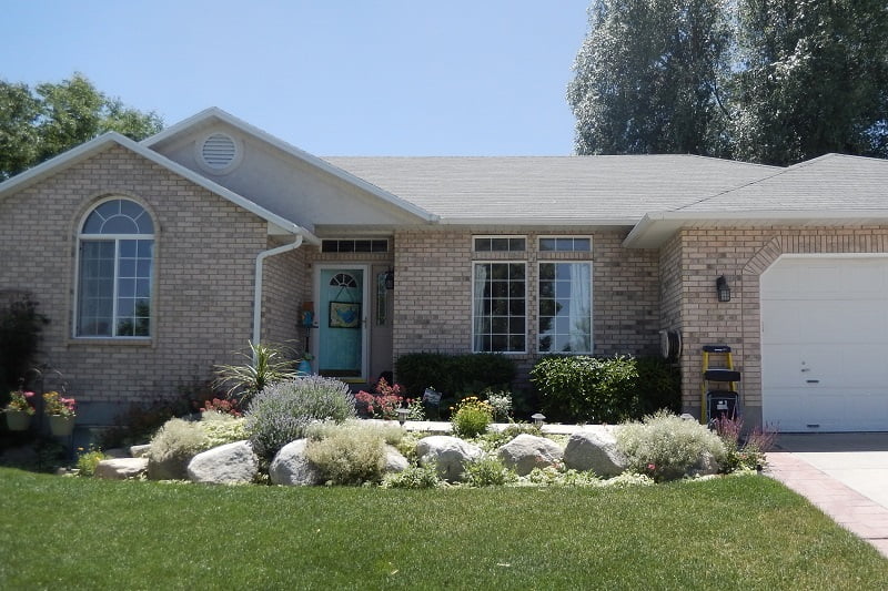 Before image of a ranch rambler remodel