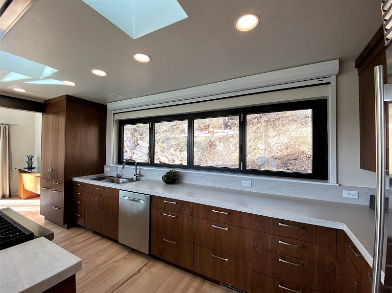Large Paneled Windows that open all the way