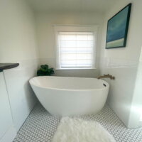 Thumbnail of http://Soaking%20bath%20tub%20under%20the%20window.