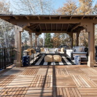 Thumbnail of http://Expansive%20back%20patio