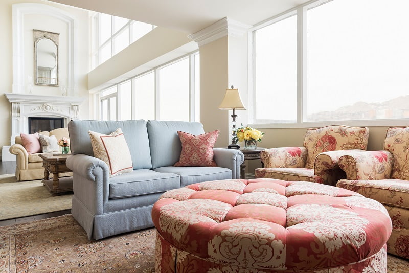 Living Room, Family Room, Great Room, High ceiling, floor to ceiling windows, condos | Renovation Design Group